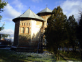BISERICA BALINESTI