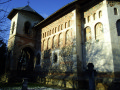 BISERICA BALINESTI